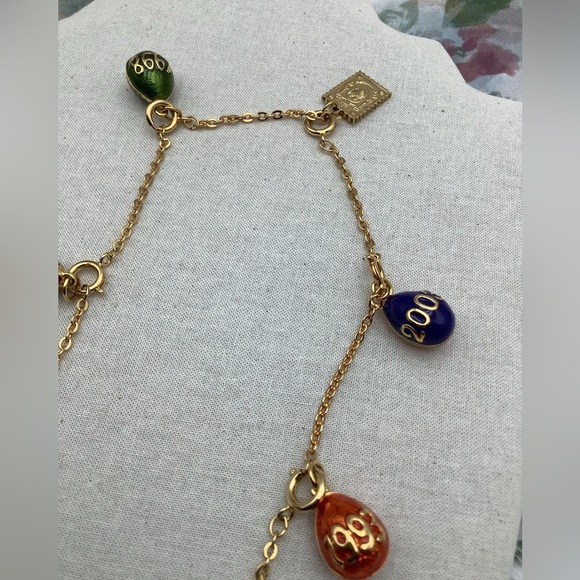 Joan Rivers Gold And  Multicolor Charms Egg Charms Lot Of 8 - Picture 3 of 5